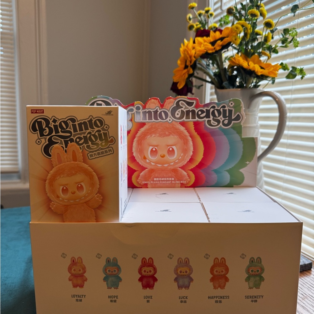 Biginto Energy Collectible Figurine